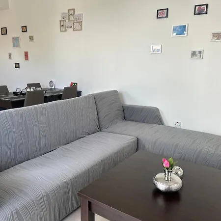 Cosy Townhouse In Chloraka